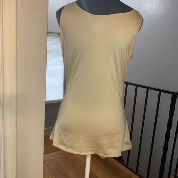 SPANX Faux Wrap Shapewear Sleeveless Cami Womens Sz XL Beige Minimalist Surplice - Picture 8 of 8